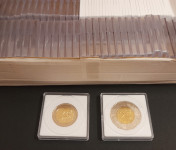 Set 50 quadrum kapsula promjera 20-40mm + BIJELI UMETCI (2 EUR, 25 KN)