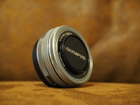 Olympus 14-42mm f3.5-5.6 EZ M.ZUIKO Pancake