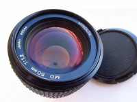 Minolta MD objektiv 50mm 1:1.2 svjetlosno jak