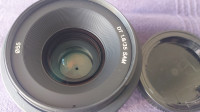 Sony SAM 35mm, f/1.8, Sony Minolta A-mount, AF, CPL filter, poklopci