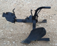 Plug za dizel kopacicu