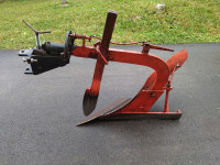 PLUG ZA TRAKTOR TOMO VINKOVIĆ