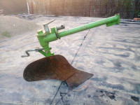 Povoljno plug za IMT 506