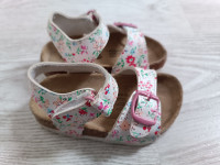 Cupcake sandale broj 20