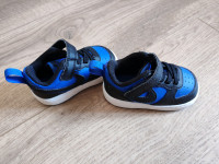 Nike tenisice  br. 19.5