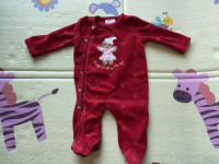 Crveni kombinezon / jednodijelna pidžama 62 Božić