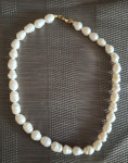 Biserna ogrlica biseri