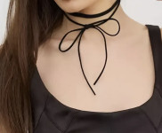 CHOKER OGRLICE NA VEZANJE RAZNIH BOJA NOVO