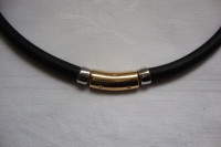 KAUČUK OGRLICA ŽENSKA