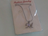 LANČIĆ+PRIVJESAK SLOVO M - NOVO