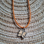 Ogrlica lančić leptir bež