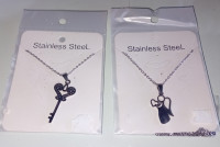 Ogrlica - lančić s privjeskom od nehrđajućeg čelika - NOVO