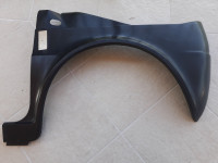 Prednji desni blatobran 126