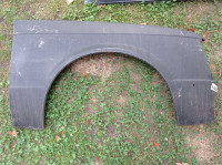 Prodajem blatobran za Opel Kadett, 1984. god.