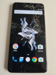 OnePlus X,3/16 GB oštećen ali radi, bez punjača(micro USB punjač puni)