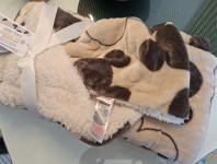 BEŽ TOPLA KRZNENA DEKICA ZA BEBE - NOVO