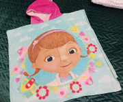 RUČNIK ZA KUPANJE S KAPULJAČOM