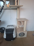 Gotovo nova grebalica i wc za mačke