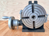 Diobeni okretni stol za tokarski stroj ili glodalicu