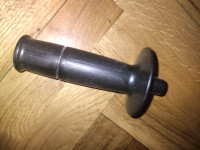 RUČKA ZA BRUSILICU PLASTIČNA