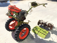 Motokultivator AGRIA sa kotacima i motikama --Samo 4000kn--