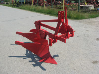 PLUG 2 BRAZDE 12 COLI   PRODAJEM  LI  MJENJAMI