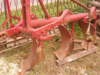 Plug Kverneland 3 brazde obicni