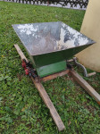 Muljača za grožđe, ručna, 25 litara