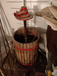 Preša za grožđe, 80 litara, 100 eura