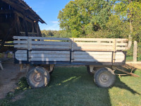 Poljoprivredna prikolica Kikinda, dvoosovinska, 2.5 t, 1250 €