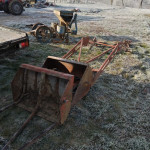 Prednji utovarivač bio na storetu