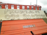 Prikolica samoutovarna