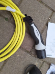 Kabel za punjenje električnih i plagin automobila.