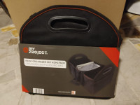 Prodajem organizer prtljažnika za putovanja sa termo torbom