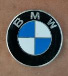ZNAK "BMW" sa poklopca motora-PROMJER 82 mm