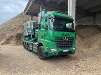 MUS-MAX WOOD TERMINATOR WT 11 XL NMV with crane Palfinger