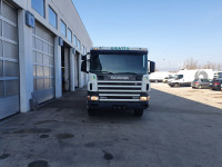 SCANIA P124 SANDUK SA DIZALICOM
