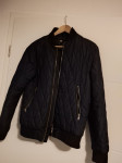Prodajem musku jaknu
