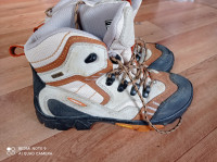 Gojzerice, planinarske cipele Alpina 36