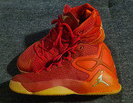 Nike Jordan Melo M12