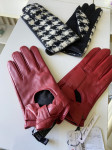 Crvene kožne ženske rukavice crno bijele od tkanine