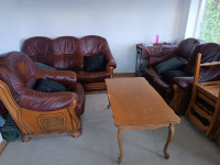 sjedeća garnitura (3,2,1) + stolić, +4 stolca