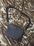 Louis Vuitton LV
