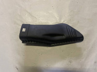 7789109 - POKLOPAC USISNE RAZVODNIKA BMW 3 5 7 X3 X5 X6 E60 E61