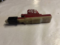 AKTUATOR BRAVE PREDNJIH LIJEVIH VRATA BMW 3 E23 E24 E30 OEM