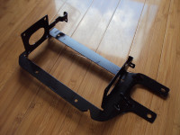 Alfa Romeo 159 SW - nosač CD Changera