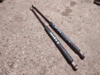 amortizeri haube prednje alfa romeo 156