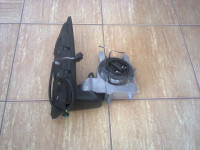 Desni retrovizor wolksvagen cady.