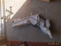 Ford C max 1.6 tdci 2008 posuda za pranje šajbe