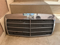 Mercedes w124 prednja maska grill